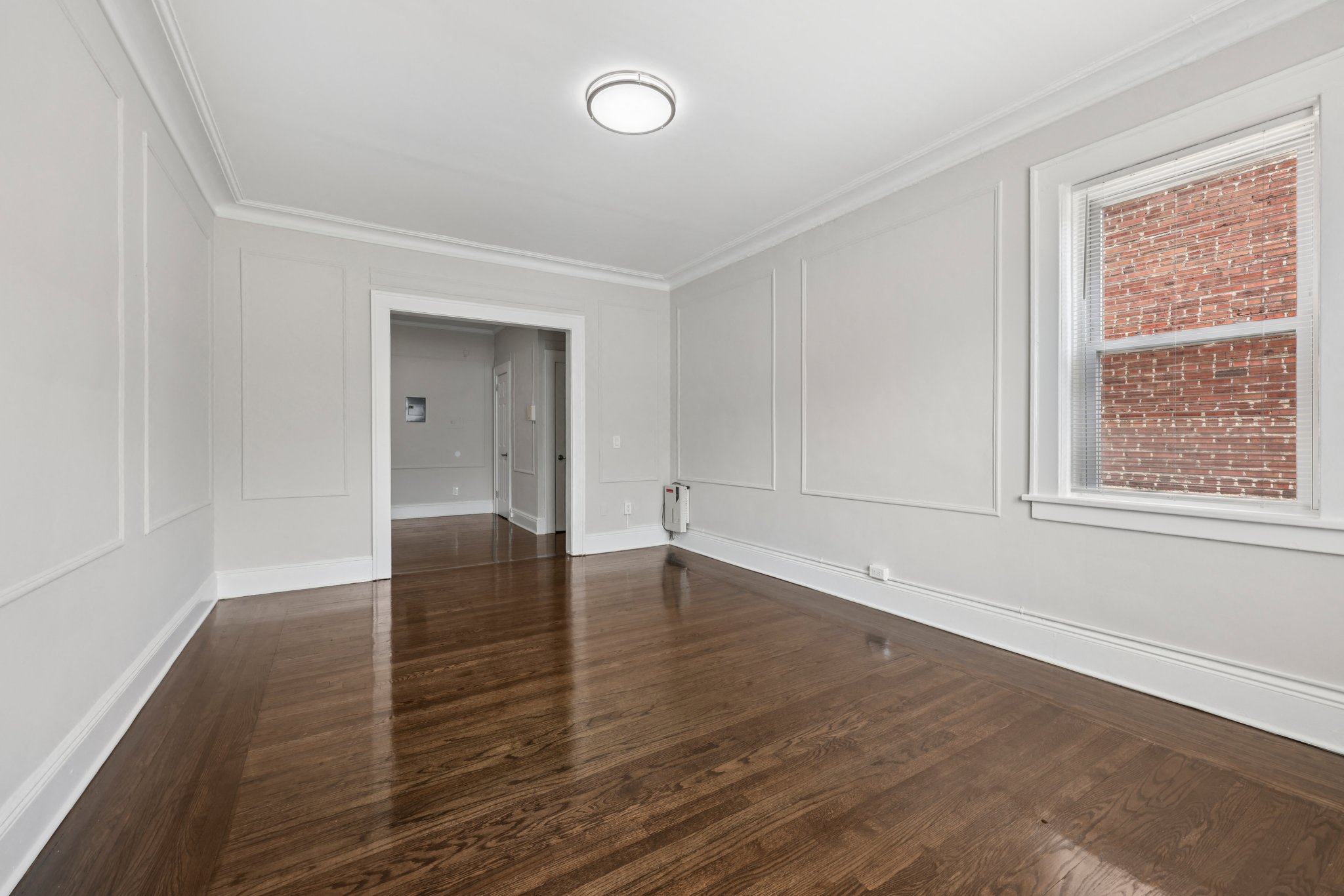 Gallery Photo 12